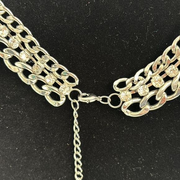 Chunky Chain Link Rhinestone Triple Strand Silver Tone Choker Necklace 15โ - Picture 4 of 6